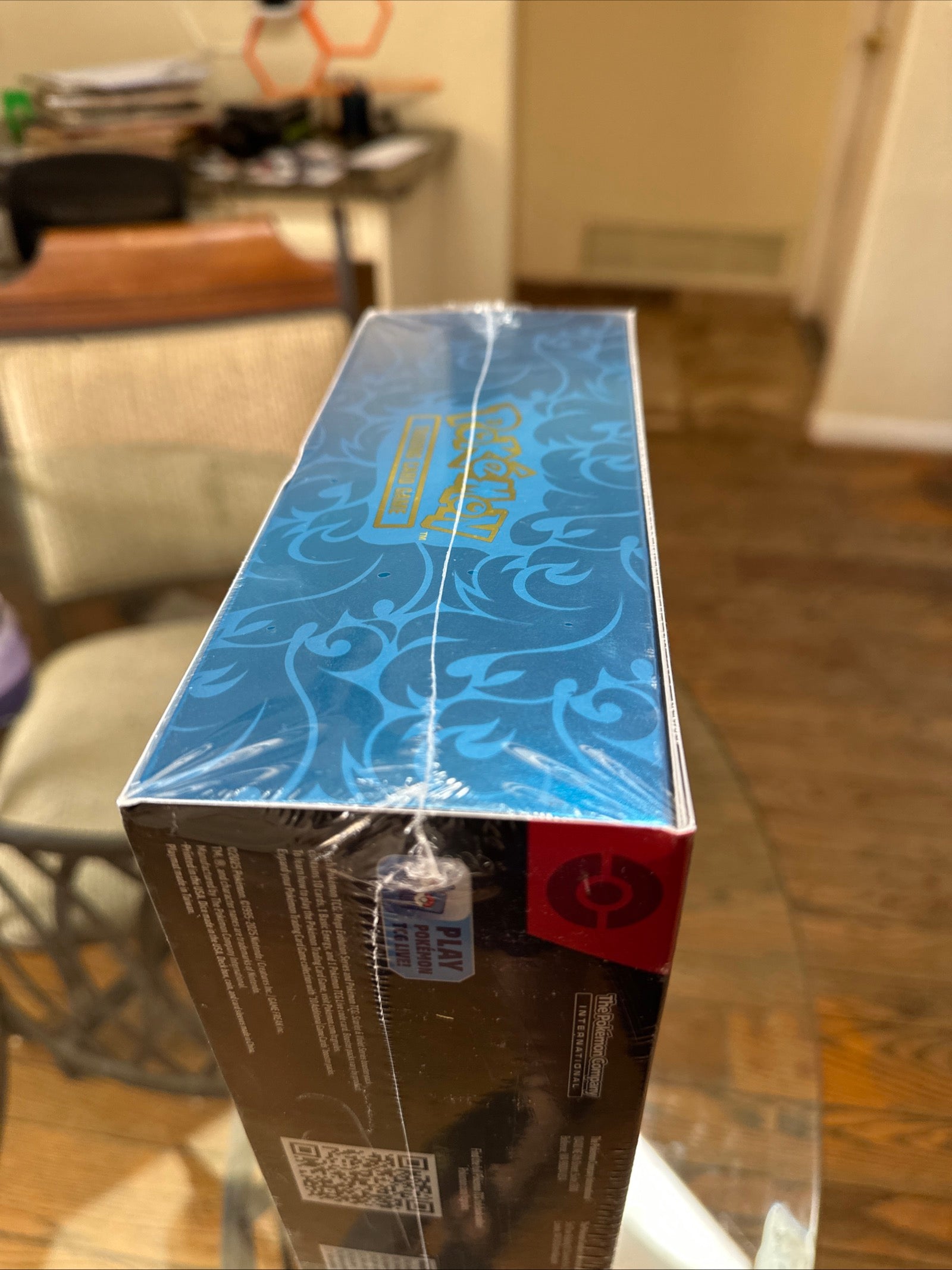 Pokémon TCG: Mega Charizard X ex Ultra-Premium Collection