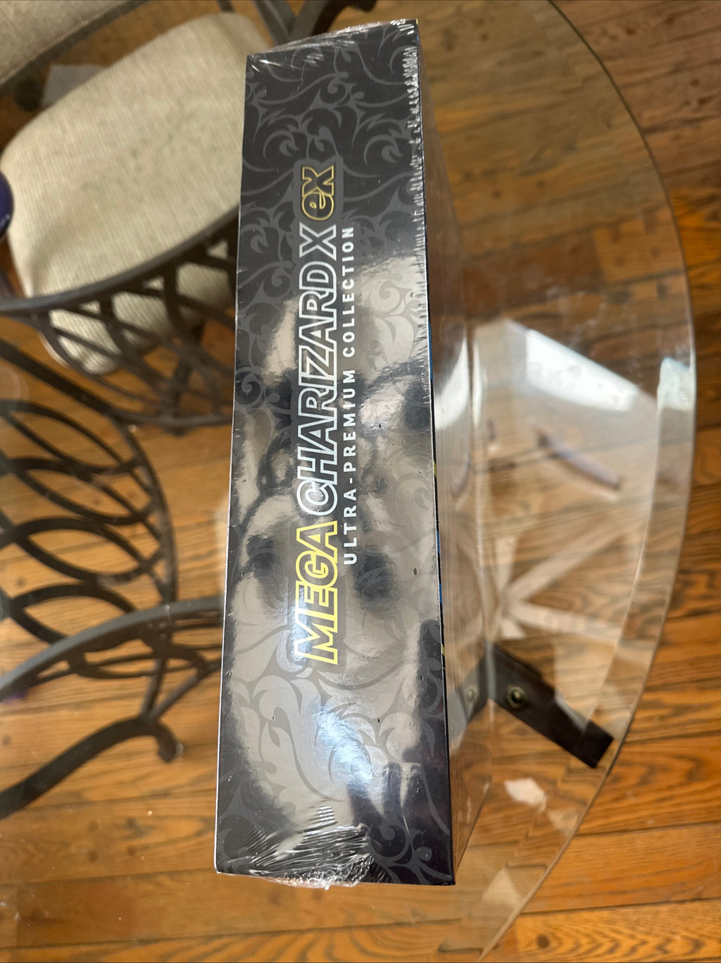 Pokémon TCG: Mega Charizard X ex Ultra-Premium Collection