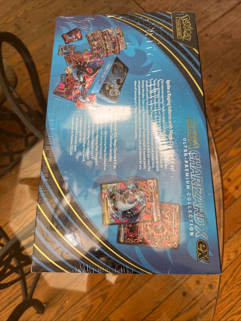 Pokémon TCG: Mega Charizard X ex Ultra-Premium Collection